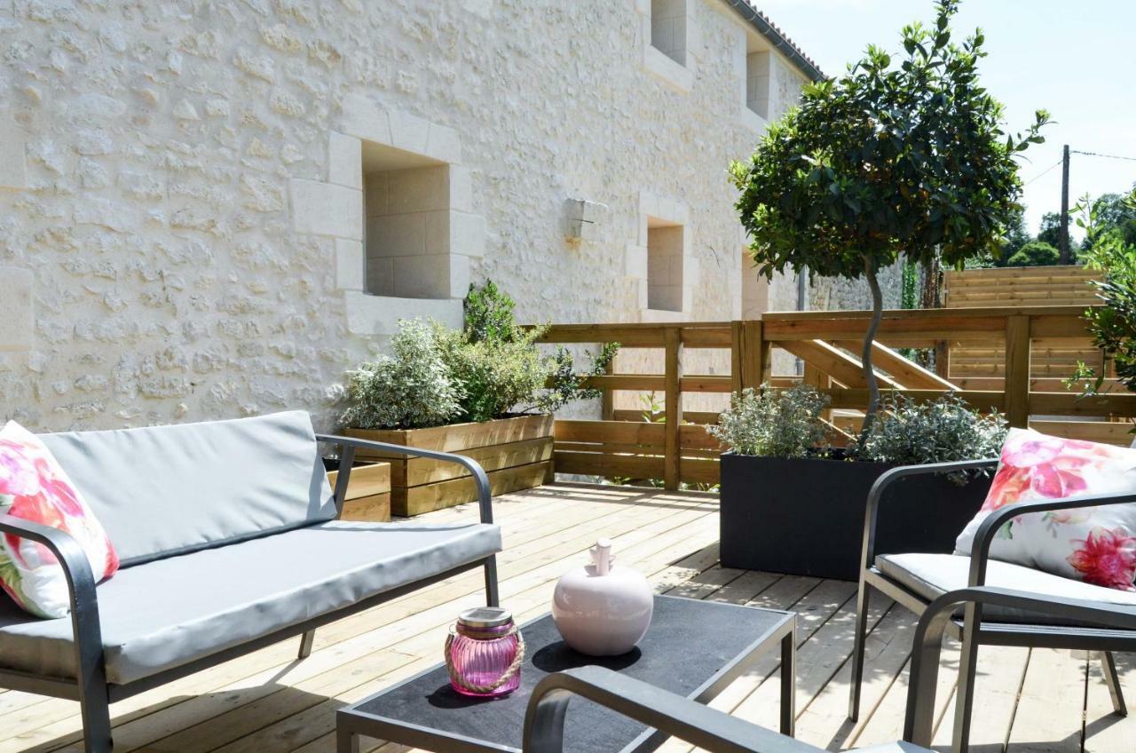 Gite De St Hilaire Soubise Exterior photo